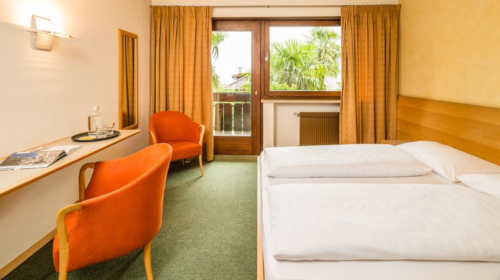 Hotel Arndt Tramin an der Weinstraße Exteriör bild